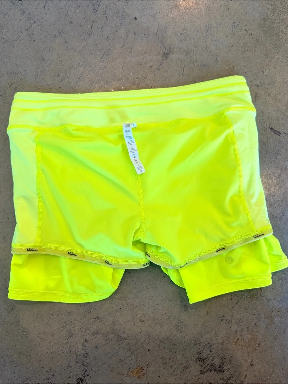 Lululemon Pace Rival Mid-Rise Skirt Highlight Yellow Skort Size 10 Tennis